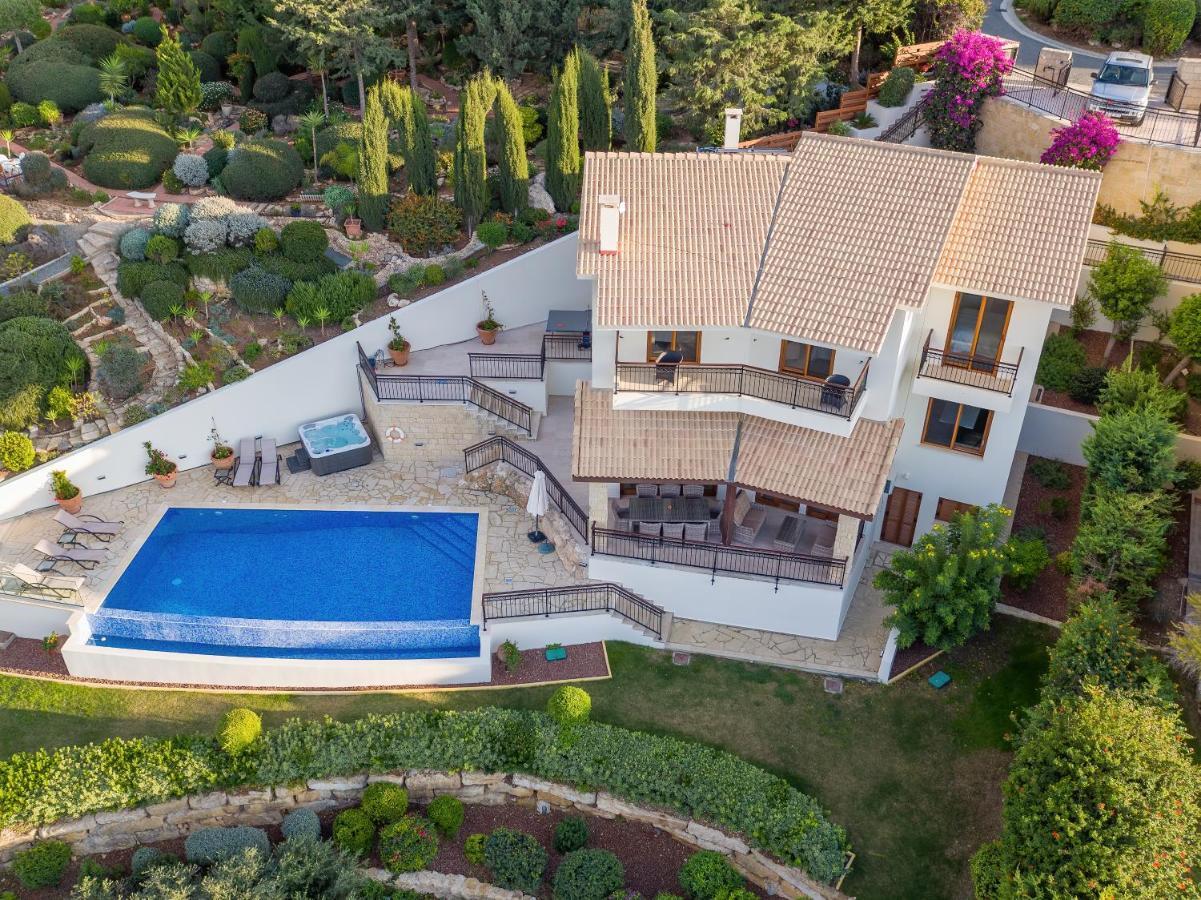 Villa Hermiona Kouklia Exteriör bild